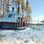 Lakefront Ainola, 55 Km From