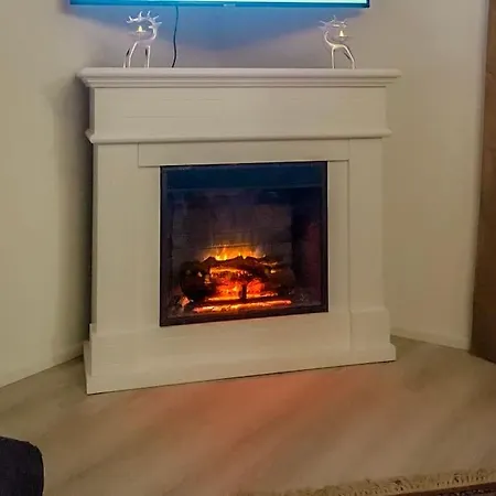 Lakefront Ainola, 55 Km From * روفانييمي