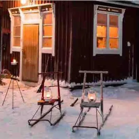 Lakefront Ainola, 55 Km From