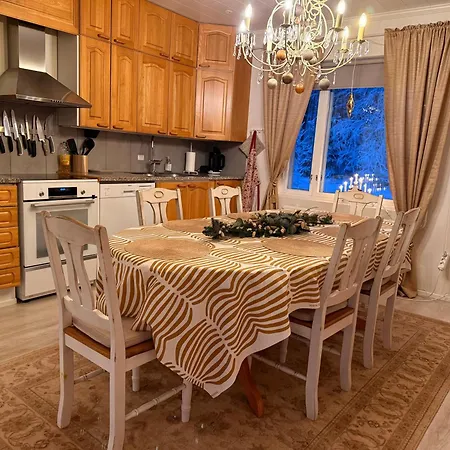 Lakefront Ainola, 55 Km From فيلة *