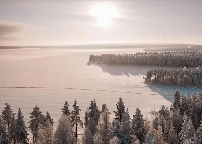 Вилла Lakefront Ainola, 55 Km From Рованиеми