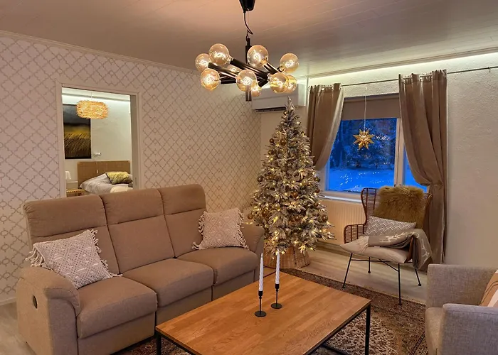 Lakefront Ainola, 55 Km From Villa *