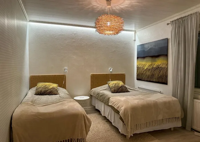 Lakefront Ainola, 55 Km From